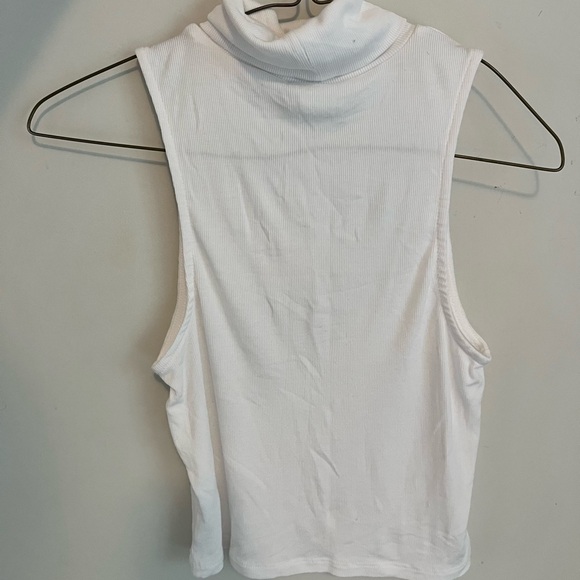Aritzia Sunday Best mock neck tank - Picture 2 of 4